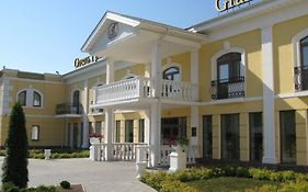 Grand Peterhof Spa Hotel 4*